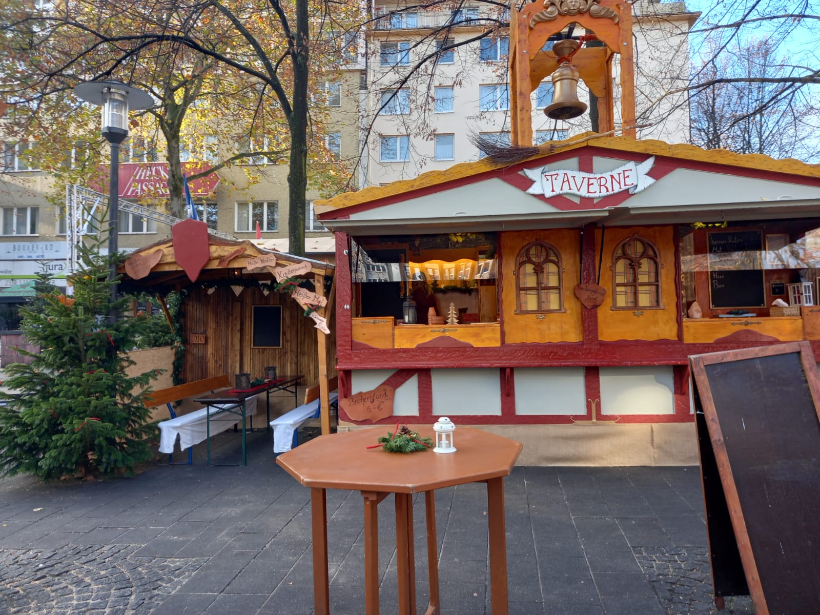 Die mittelalterliche Taverne auf dem Essener Weihnachtsmarkt